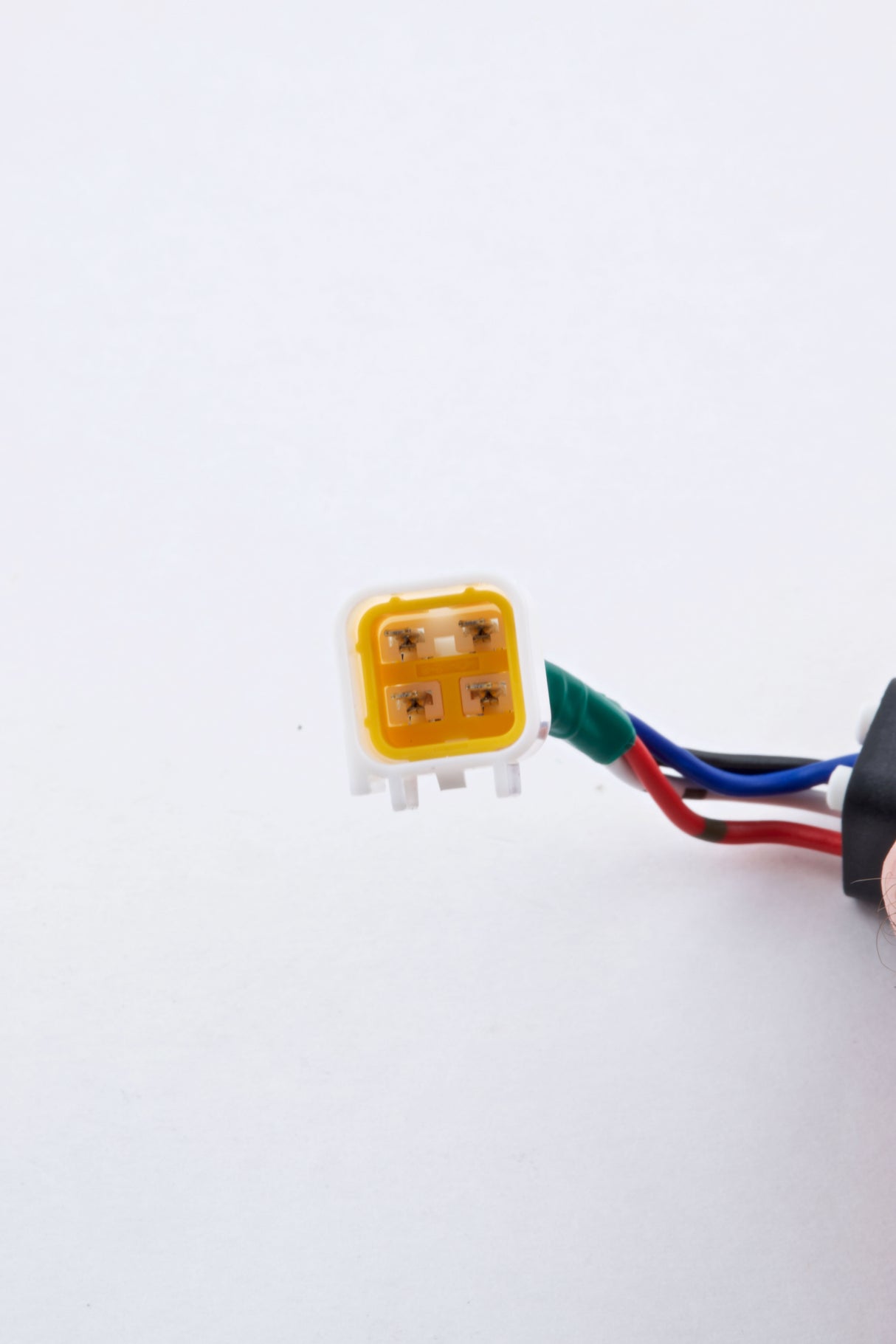 Yamaha 6Y9-83553-50-00 - Command Link Plus AGI/Gateway Harness - .3 ft