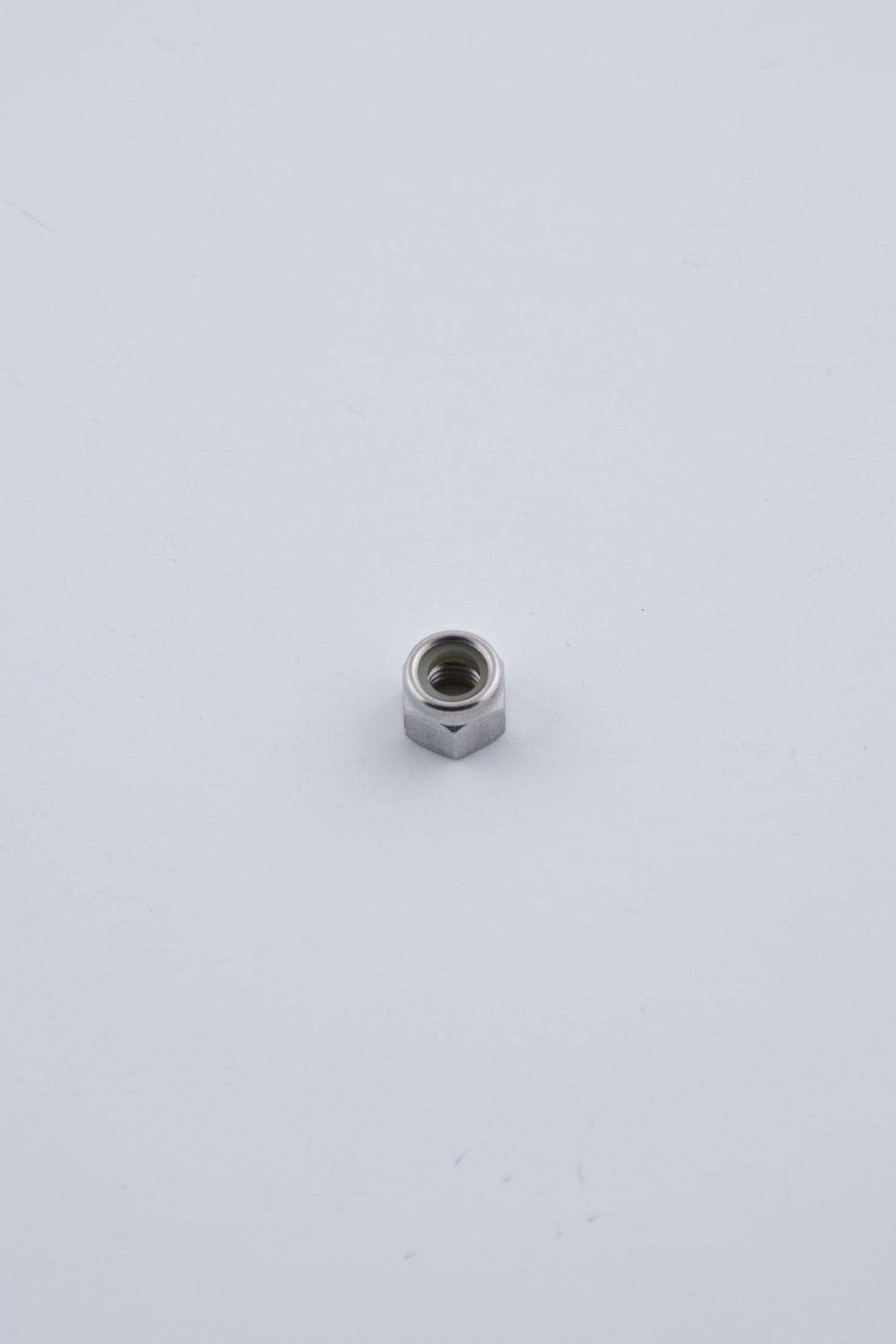 Yamaha 90185-05904-00 - Nut,self-locking