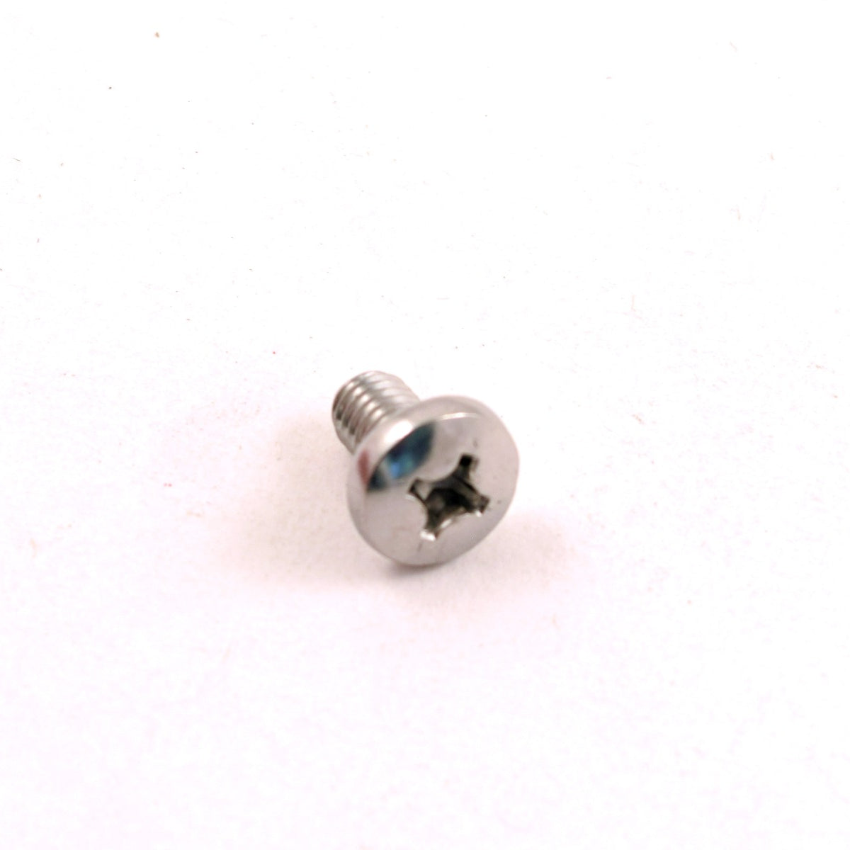 Yamaha 98980-06010-00 - Screw,bind – Yamaha Online Parts